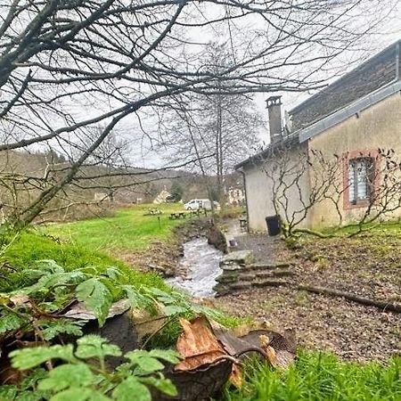 Gite Du Gue Les Hautes-Rivieres Exteriör bild